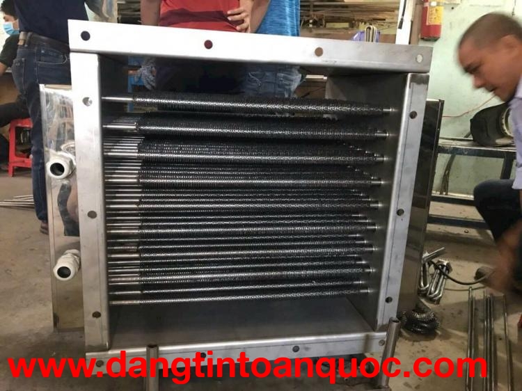 Thanh gia nhiệt SiC, MoSi2 “Bền bỉ với nhiệt, an toàn với sản xuất.”