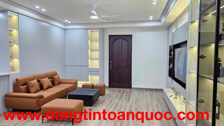 Bán SĐCC căn hộ 17T Trung Hòa Nhân Chính 120m², thiết kế 3PN 2WC, 12.5 tỷ Full đồ