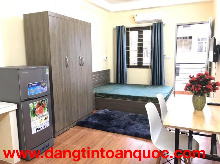 Cho Thuê Ccmn đẹp thoáng ban công giá rẻ Tại 171 Nguyễn Ngọc Vũ, Hoàng Ngân, Lê Văn Lương