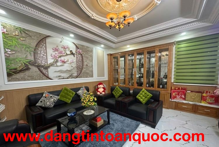 5 tầng 75m2 có 7 tỏi x Nguyễn Ảnh Thủ Tân Chánh Hiệp Quận 12 TP. Hồ Chí Minh.