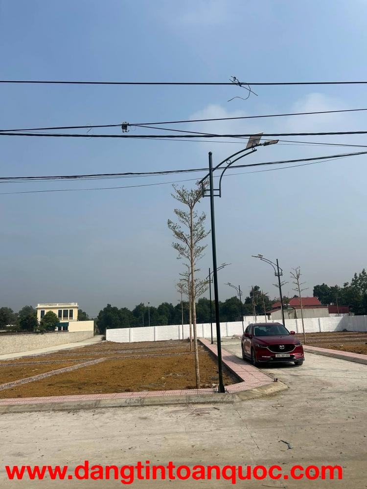 Gia đình cần tiền lo công việc nên buộc phải nhượng lại lô đất 100m² full thổ cư, sổ đỏ chính chủ