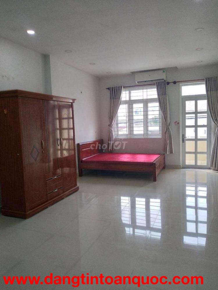 Cho thuê phòng trọ diện tích lớn, giá bình dân tại Phạm Văn Bạch – Tân Bình