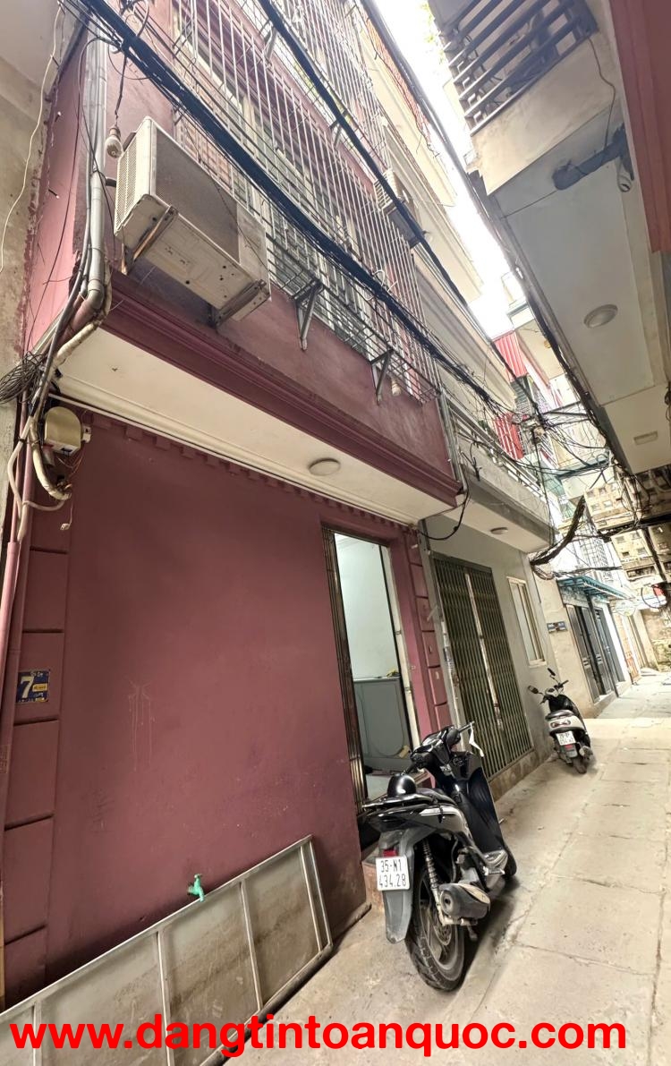 Cho thuê nhà ngõ 230 Định Công 4 tầng x 40m2, 3 ngủ, 10 triệu vào ngay 1 cọc 1