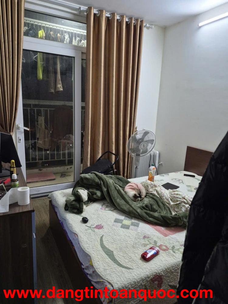 Cho thuê căn hộ chung cư 62 Nguyễn Huy Tưởng, 95 m², 2 phòng ngủ, 2 WC, 12 triệu