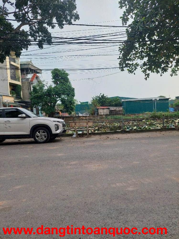 ????????????ĐẤT ĐẠI  ÁNG -VỊ TRÍ ĐẸP NHẤT LÀNG ĐẠI ÁNG - Ô TÔ TRÁNH - KINH DOANH ĐA DẠNG - MẶT TIỀN 