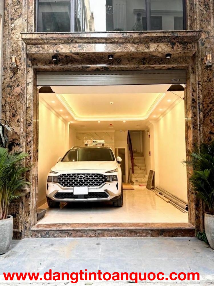 trần quốc hoàn 40m x7 tầng thang máy 21,7 tỷ- phân lô-gara ô tô,vỉa hè-20m ra phố