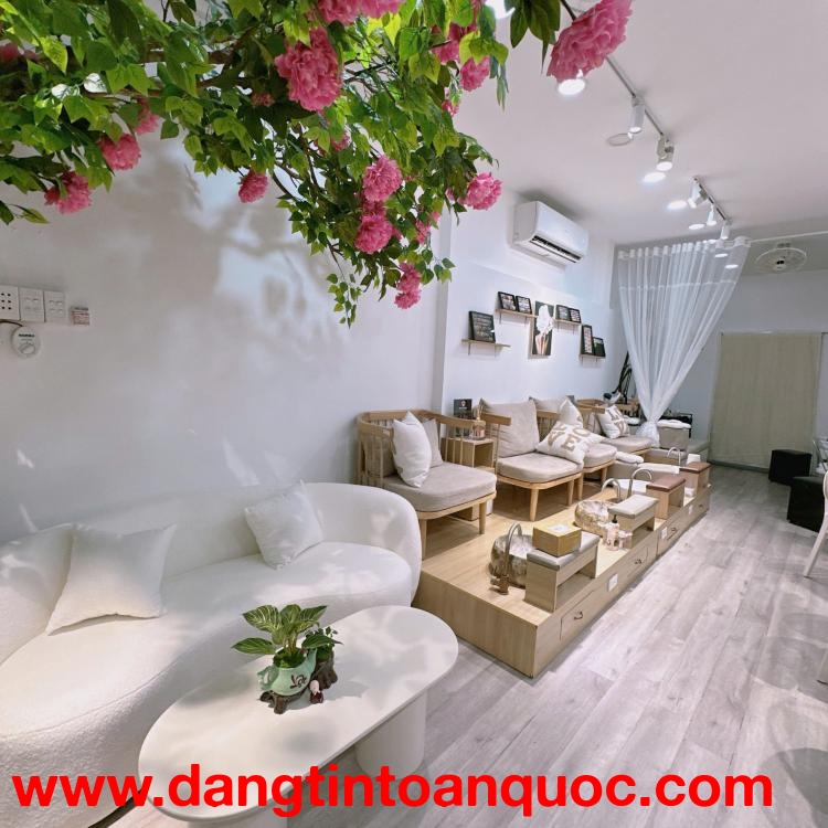 SANG NHƯỢNG TOÀN BỘ TIỆM – TIỆM NHÀ NẤM