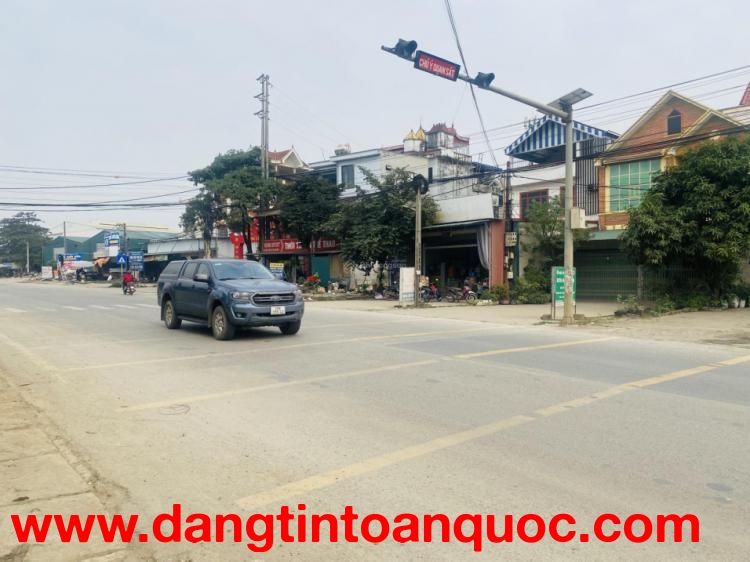 Bán đất Hoà Lạc, Quốc Oai, gần Quốc Lộ 21, kết nối giao thông vàng, full thổ cư, sổ đỏ GD luôn