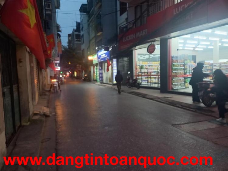 Kim Giang 98m 7 tầng thang máy, gara ô tô, kinh doanh sầm uất, ô tô tránh