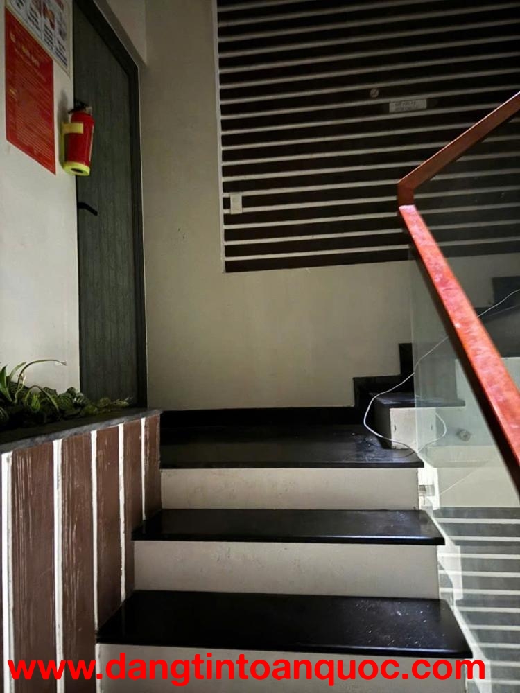 BÁN CĂN HỘ 5 TẦNG HẢI HỒ