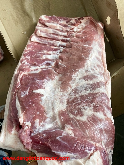 Giá Thịt Ba Chỉ Lợn Nhập Khẩu Bao Nhiêu 1kg?