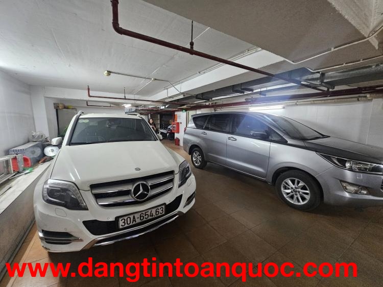 ????TÒA VĂN PHÒNG LA THÀNH ĐỐNG ĐA, 330M2 8T THANG MÁY, MT 8.5M, CHỈ 140 TỶ ????