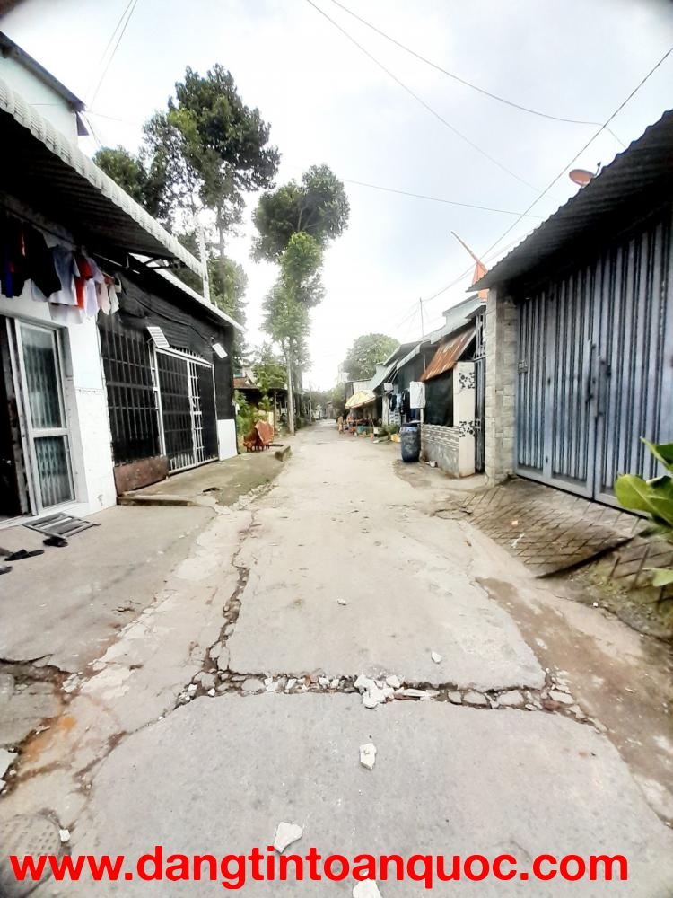 ???? BÁN DÃY TRỌ CÓ DÒNG TIÈN HÀNG THÁNG VỚI 260M2 chỉ 11.5 TỶ - TRUNG TÂM DĨ AN.