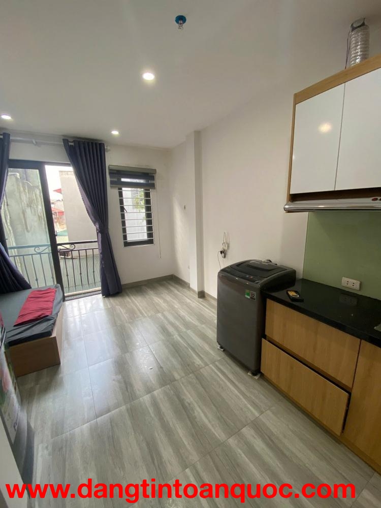 Cho Thuê Ccmn đẹp thoáng sáng ban công 16 Phạm Ngọc Thạch