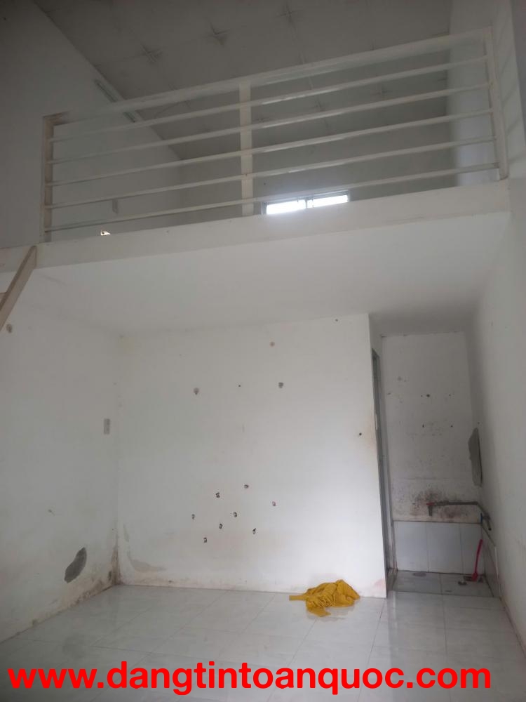 Cho thuê phòng trọ giá 1.2tr/tháng, điện nước đầy đủ, ô tô đậu trước của phòng. vị trí Phong Ấp Ninh