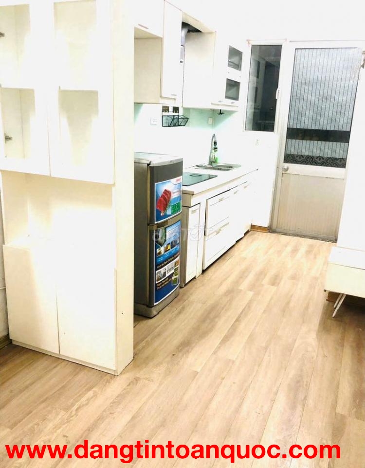 Cho thuê căn chung cư 2 phòng ngủ tại Định Công, Hoàng Mai