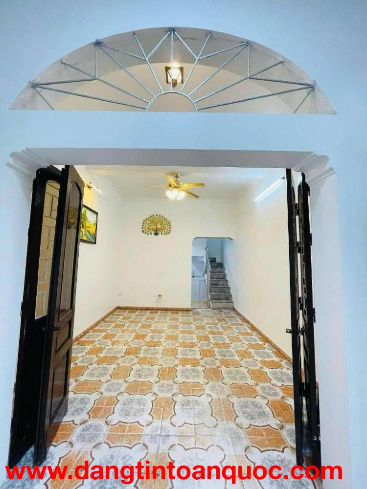 bán nhà 192 Kim Giang, giảm chào 500tr, chủ cần bán gấp