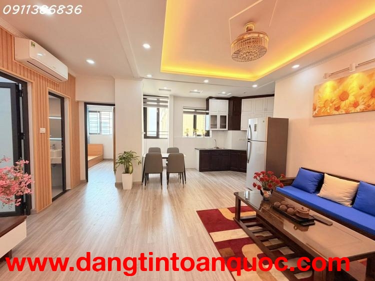 ????Đừng bỏ qua căn hộ B11 Nam Trung Yên 56/60m2 nội thất bóng loáng, 5.7 tỷ