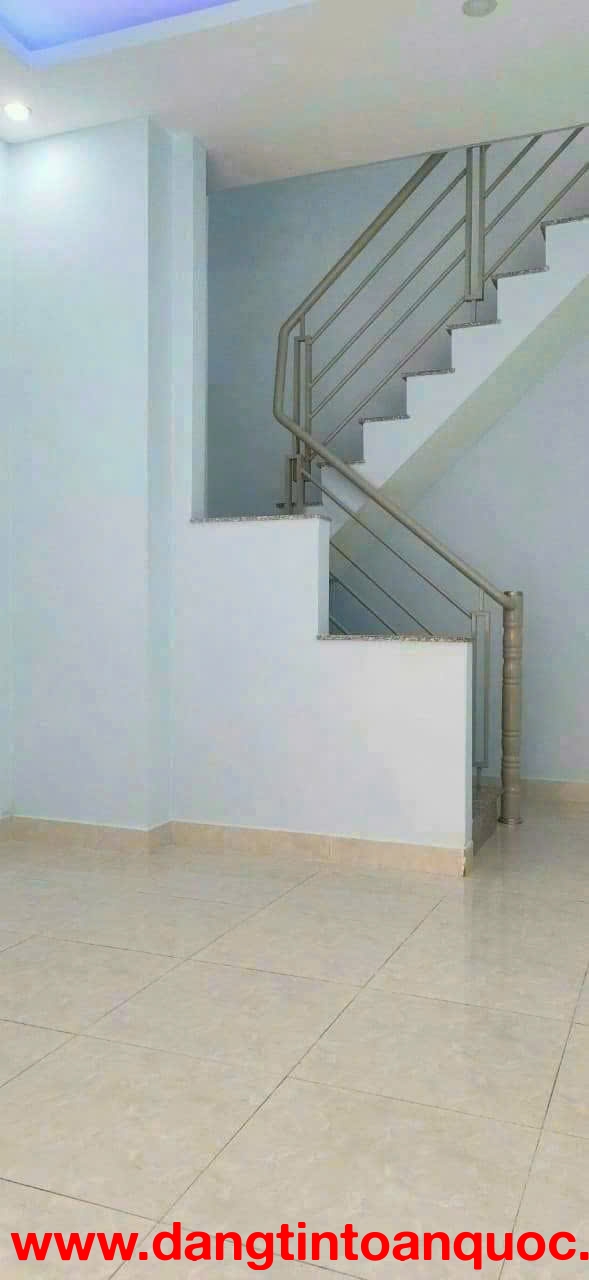 HOT HOT HOT bán nhanh nhà đường Âu Cơ, Khuông Việt,Tân Phú, TP HCM.