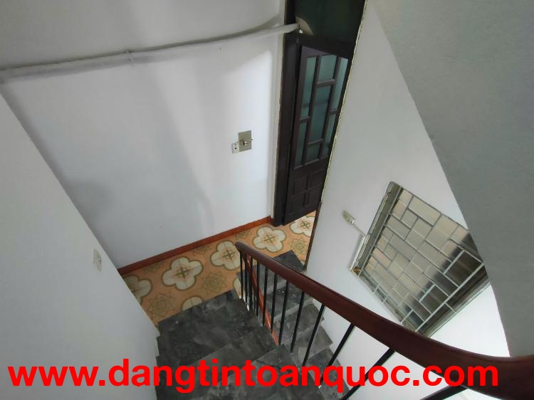 CHÍNH CHỦ CHO THUÊ NHÀ 3 TẦNG NGAY TRUNG TÂM PHỐ HOÀNG HOA THÁM, PHƯỜNG NGỌC HÀ, BA ĐÌNH, HÀ NỘI