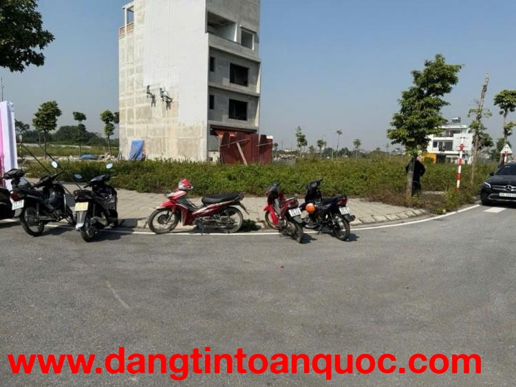 BÁN ĐẤT GẦN SIÊU DỰ ÁN THÀNH PHỐ THÔNG MINH 105M2 ĐẤU GIÁ LỄ PHÁP GIÁ CHỈ 21.9 TỶ