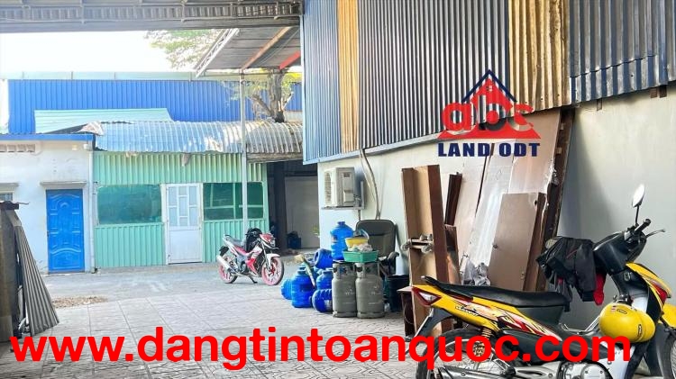 XT677 xưởng cho thuê sản xuất thích hợp nhiều ngành nghề, trống xưởng bàn giao liền