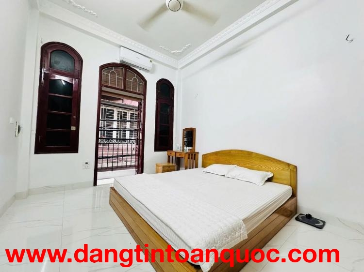 Cho Thuê Nhà Riêng Hậu Ái, Vân Canh, Hoài Đức, 3 tầng, 3PN, 8tr