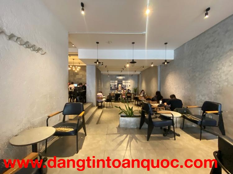 NHÀ MẶT TIỀN CÁCH MẠNG THÁNG 8 – QUẬN 10