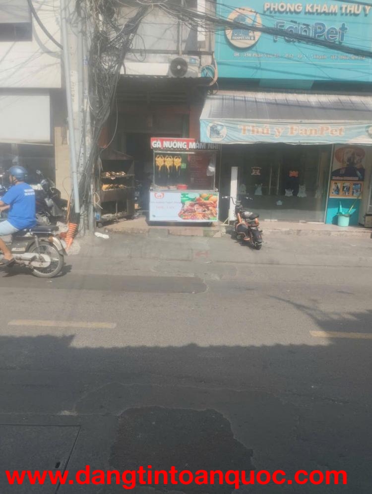 SANG NHƯỢNG MẶT BẰNG KINH DOANH GÀ NƯỚNG – ĐANG HOẠT ĐỘNG ỔN ĐỊNH, CÓ KHÁCH QUEN