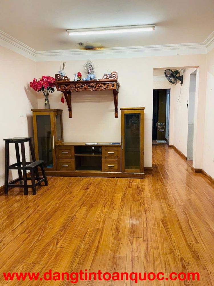 CHÍNH CHỦ CHO THUÊ CĂN HỘ THÁI THỊNH - ĐỐNG ĐA