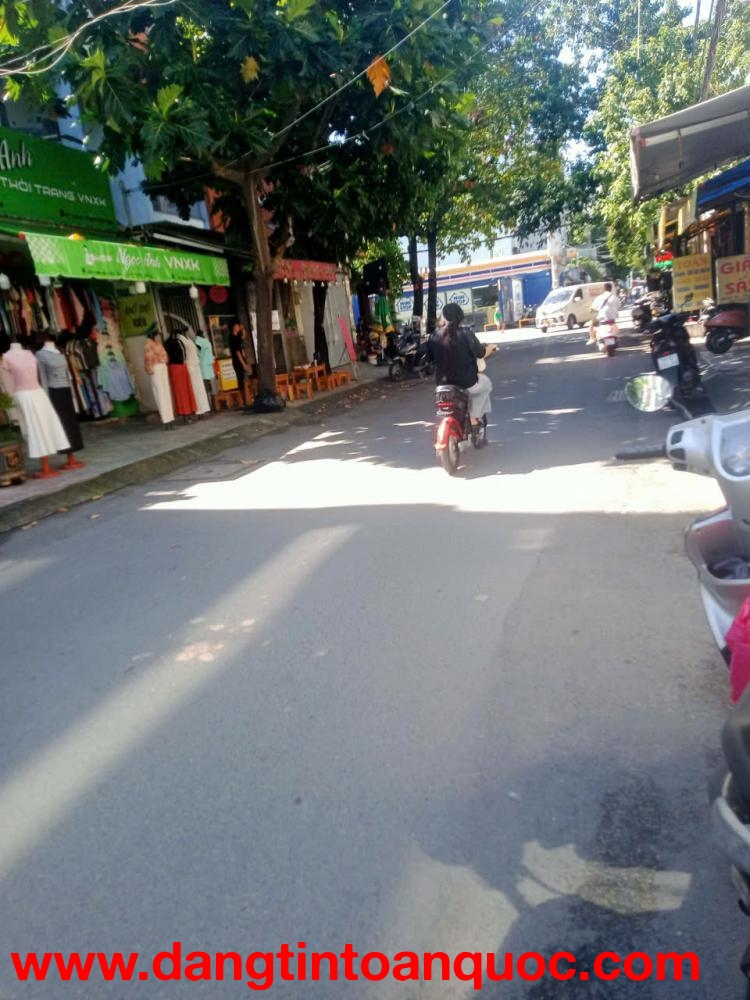 Chính chủ bán gấp mãnh đất đẹp 4*17m, hẻm 8m ô tô thông đường Nguyễn Văn Khối, P8, Gò Vấp, xây ở.