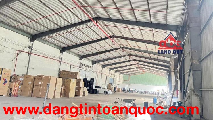 XT680 CHO THUÊ KHO XƯỞNG 1.000m P. trảng dài, phù hợp chứa hàng, SX nhẹ