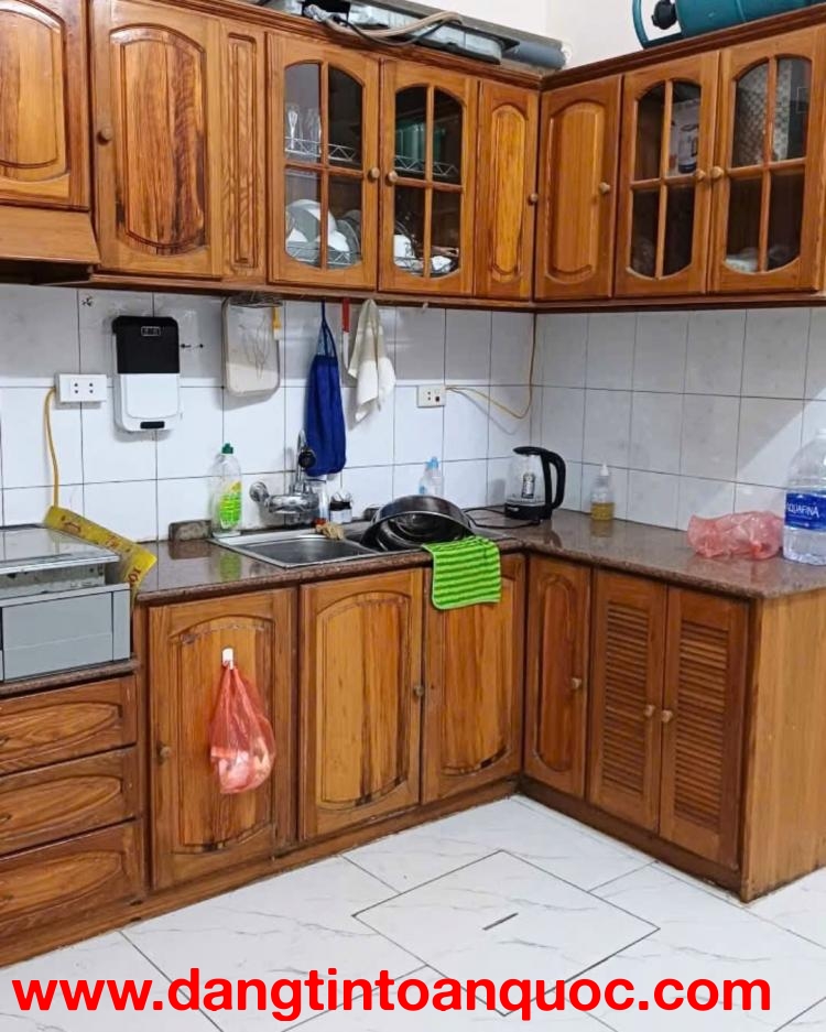 Cho thuê nhà ngõ Tây Sơn 30m² x 4 tầng, 4PN, 3VS 15 triệu