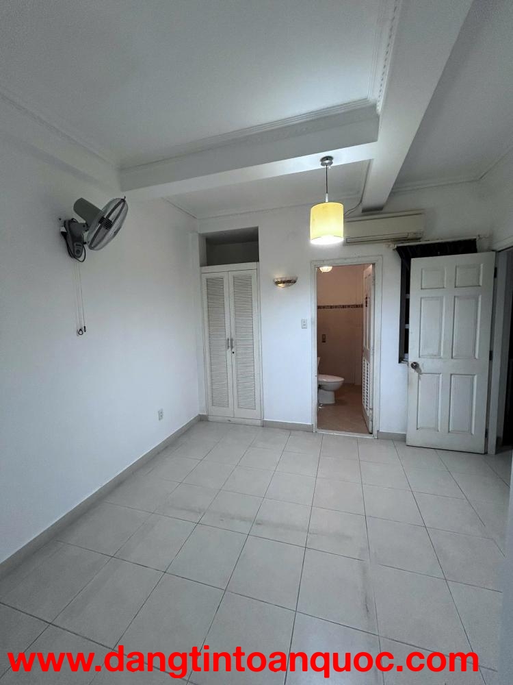 CẦN PASS PHÒNG GẤP - PHƯỜNG 7- BÌNH THẠNH - TPHCM