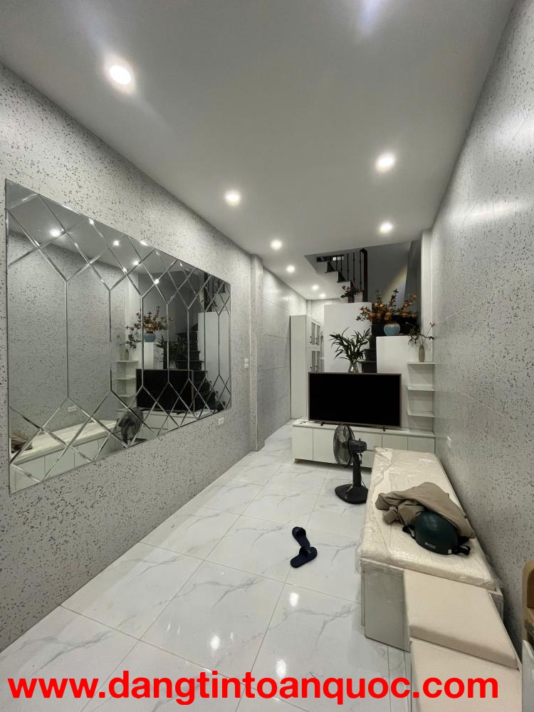 CHO THUÊ NHÀ RIÊNG 3 TẦNG - NGÕ 120 KIM GIANG THANH XUÂN