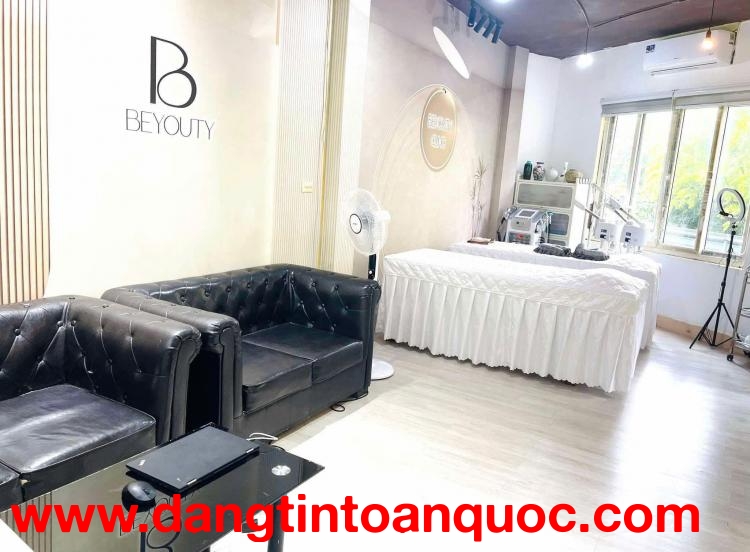 Sang nhượng spa tại trung tâm Cầu Giấy HN