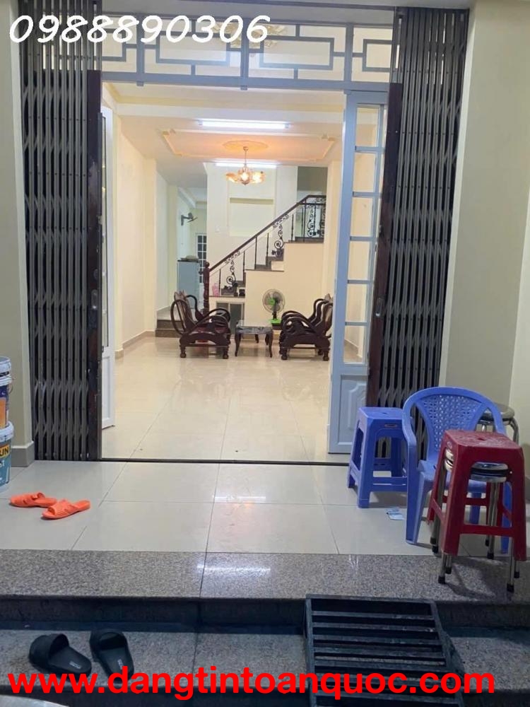 Bán nhà mặt phố Hiệp Bình Chánh, 123m2, 4 tầng, diện tích lớn, 17.3 tỷ