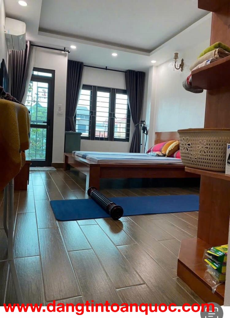 CHÍNH CHỦ CHO THUÊ NHÀ NGUYÊN CĂN MỚI XÂY TẠI PHÚ DIỄN ,BẮC TỪ LIÊM , HÀ NỘI