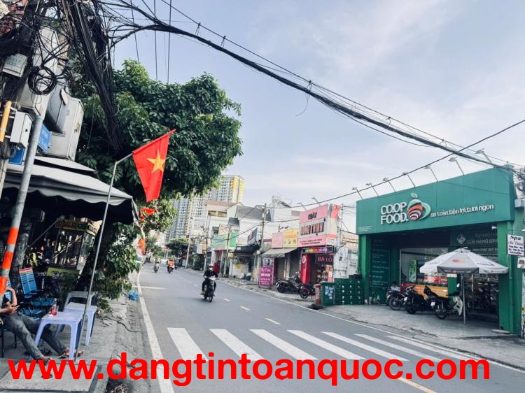 BÁN ĐẤT TẶNG NHÀ TRỌ BÌNH CHIỂU – TP THỦ ĐỨC  180M²  NGANG 7M  XE HƠI ĐỖ CỬA  GIÁ 10.8