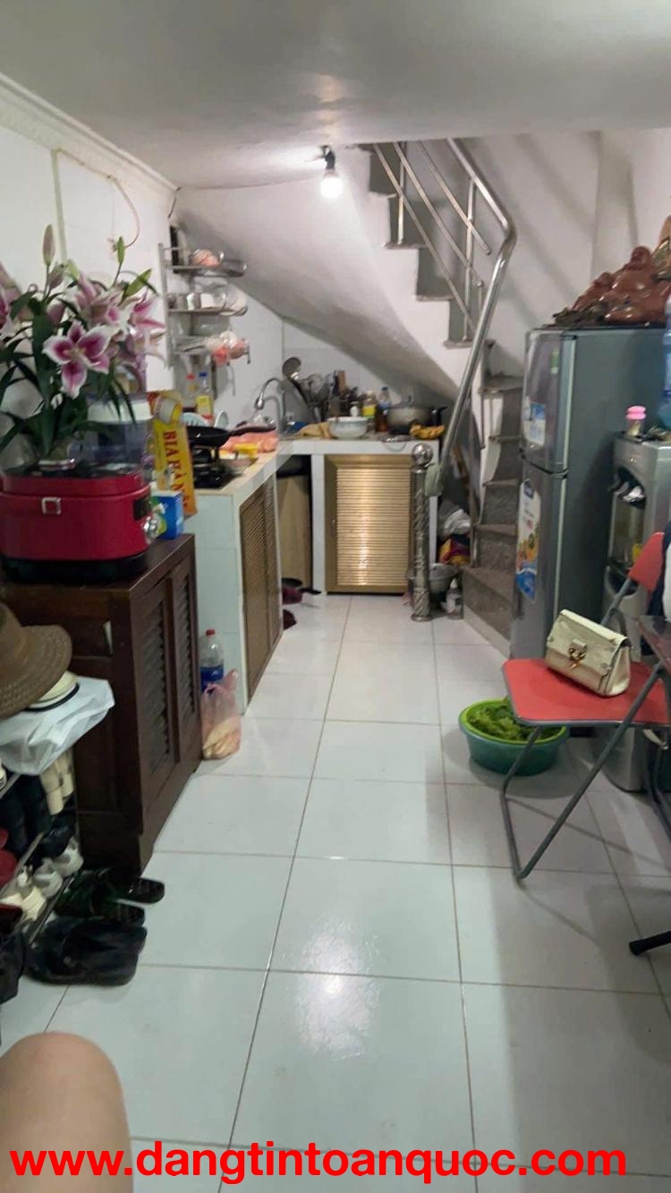 Cho thuê nhà ngõ 134 Ngũ Nhạc Diện tích 20m² x 4 tầng, 2 ngủ, 2 WC,  4,8 triệu