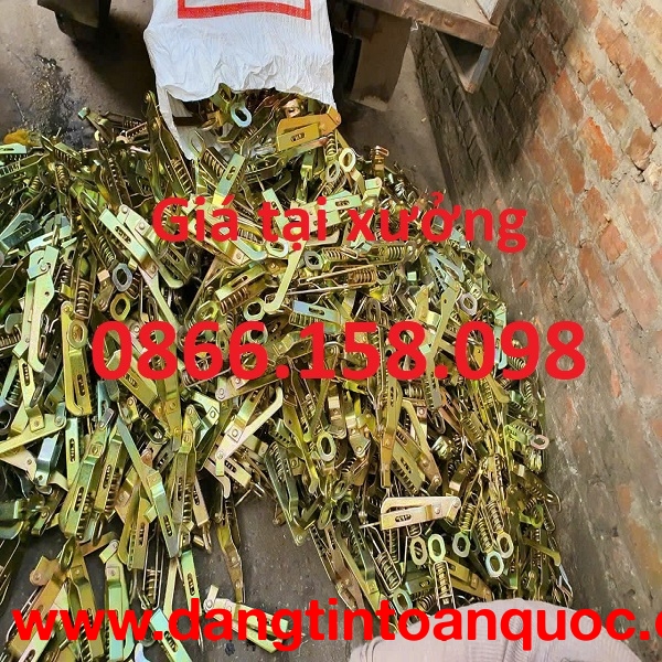 Lợi ích khi sử dụng khóa tôm gạt lò xo, khóa tôm gạt