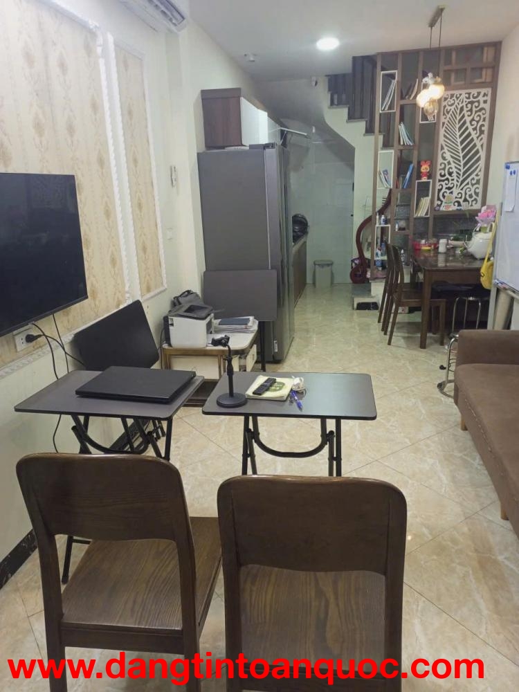 CHÍNH CHỦ CHO THUÊ NHÀ NGUYÊN CĂN ĐẦY ĐỦ NỘI THẤT TẠI PHƯỜNG PHÚC LỢI, QUẬN LONG BIÊN, HÀ NỘI