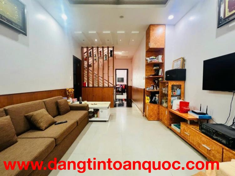 BÁN NHÀ MẶT TIỀN KINH DOANH – TÂN BÌNH, TP.HCM