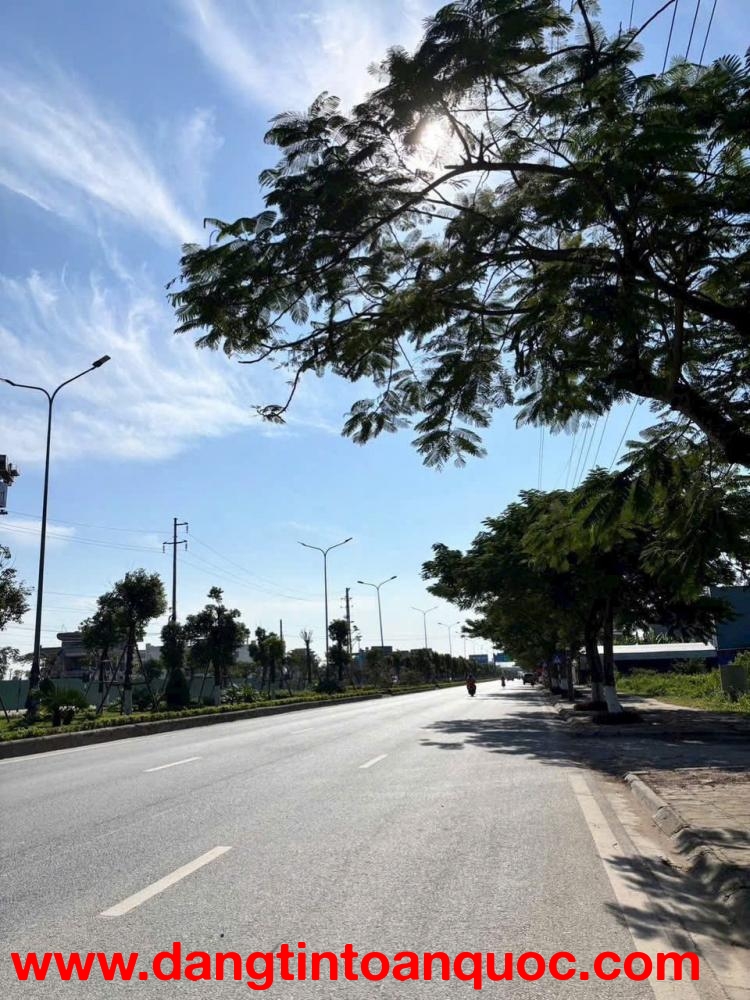 GIÁ 5,X TỶ – MẶT ĐƯỜNG 353 PHẠM VĂN ĐỒNG, ĐỐI DIỆN HƯNG NGÂN RIVERSIDE  ZALO 0567 222 555