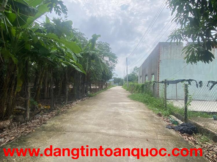 Bán đất thổ cư 2 mặt đường Hẻm Trưng Trắc, Tân An, LaGi giá ngộp 1.1 tỷ