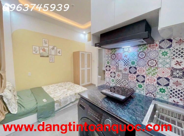 Nhà có thang máy, diện tích 51m2, ngang 5.7m x 9m, 4 tầng, giá 7.5 tỷ, Đường 22 Thủ Đức