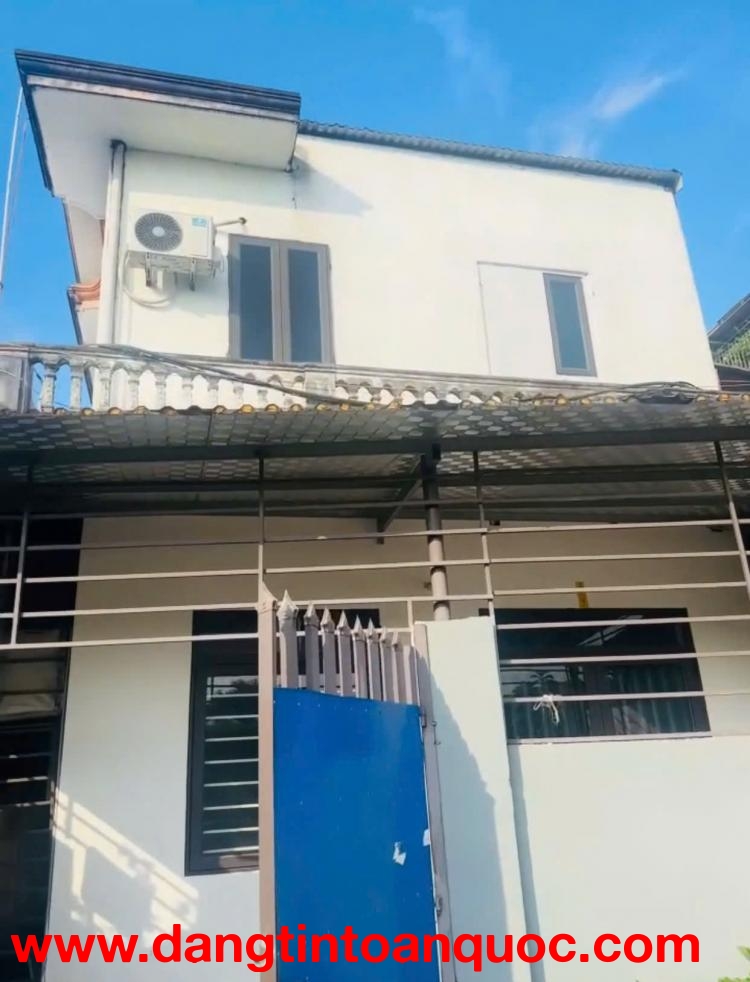 CHÍNH CHỦ UỶ QUYỀN BÁN NHÀ – NGAY CỔNG CÔNG NGHỆ THÔNG TIN