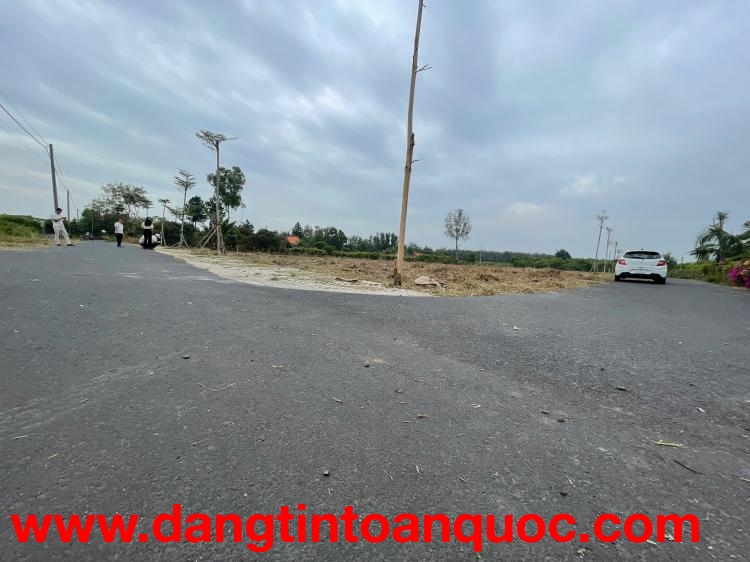 [SIÊU PHẨM] BÁN 10 LÔ ĐẤT NỀN HỒ TRÀM GIÁ F0 CHỈ 700TR - SỔ SẴN CÔNG CHỨNG NGAY - ĐÓN ĐẦU CAO TỐC