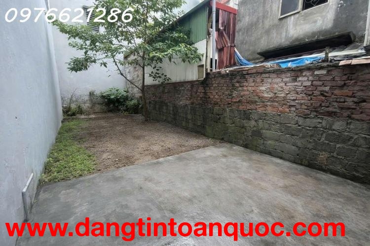 Không thể rẻ hơn- Bán đất Hoa Lâm – Việt Hưng – 50m² – MT 4m – 6.2 tỷ – ngõ ô tô thông