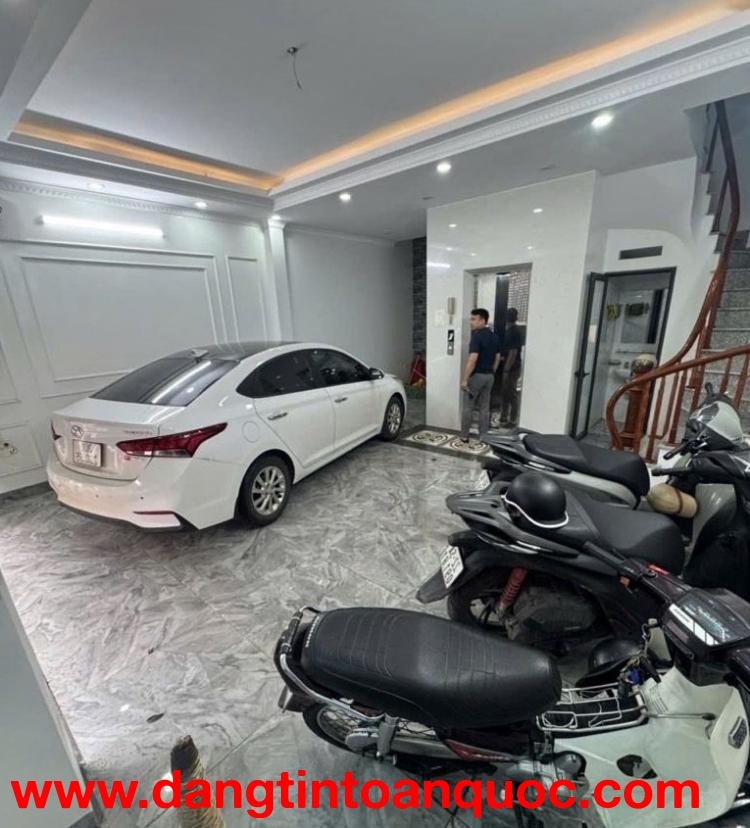 Bán nhà Vũ Tông Phan, Thanh Xuân, Gara Ô tô, Kinh doanh, Thang máy, 48m2, 17.5 tỷ
